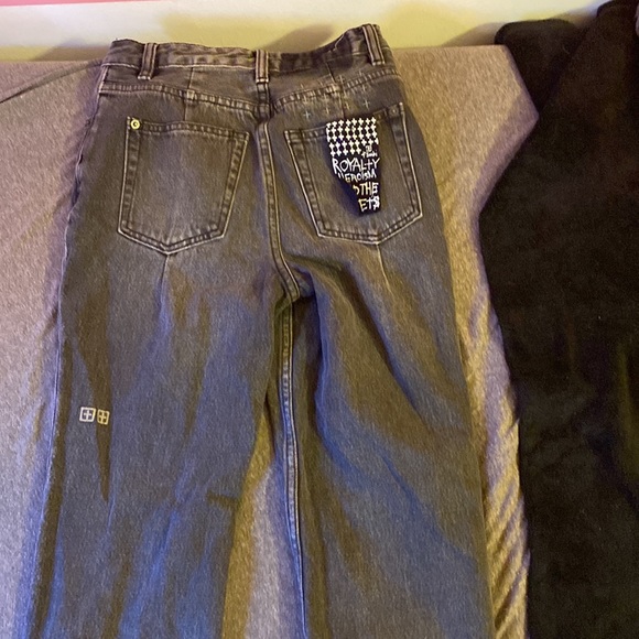 BLACK KSUBI JEANS ( WOMEN ) - Picture 5 of 5